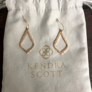 Kendra Scott Sophee drop earrings